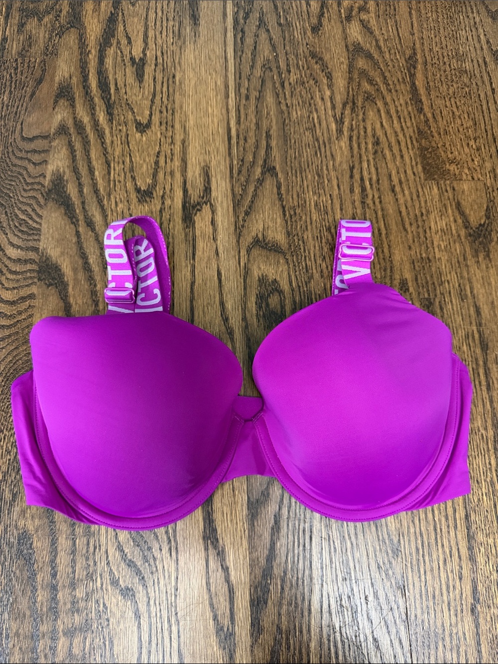 Victoria's Secret tshirt lightly lined full coverage bra in Bright Fuchsia